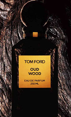 аромат Oud Wood Tom Ford для мужчин и женщин